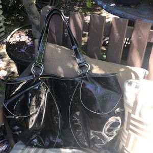 Anya Hindmarch Bags - Anya Hindmarch Black Patent Leather handbag Anya Hindmarch Bags - Anya Hindmarch Black Patent Leather handbag